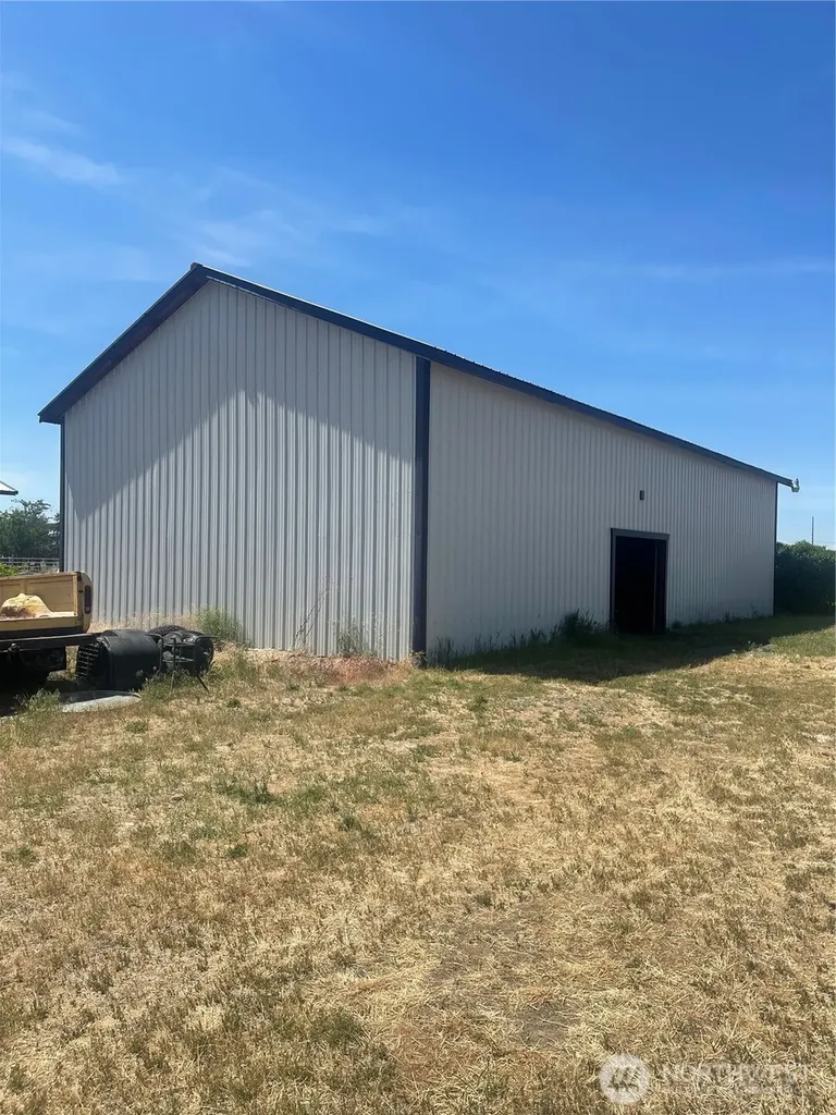 4283 NE Wenatchee Drive Moses Lake WA 98837