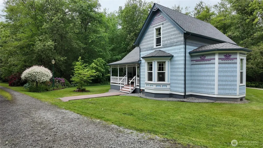 2909 Overpass Road Bow WA 98232