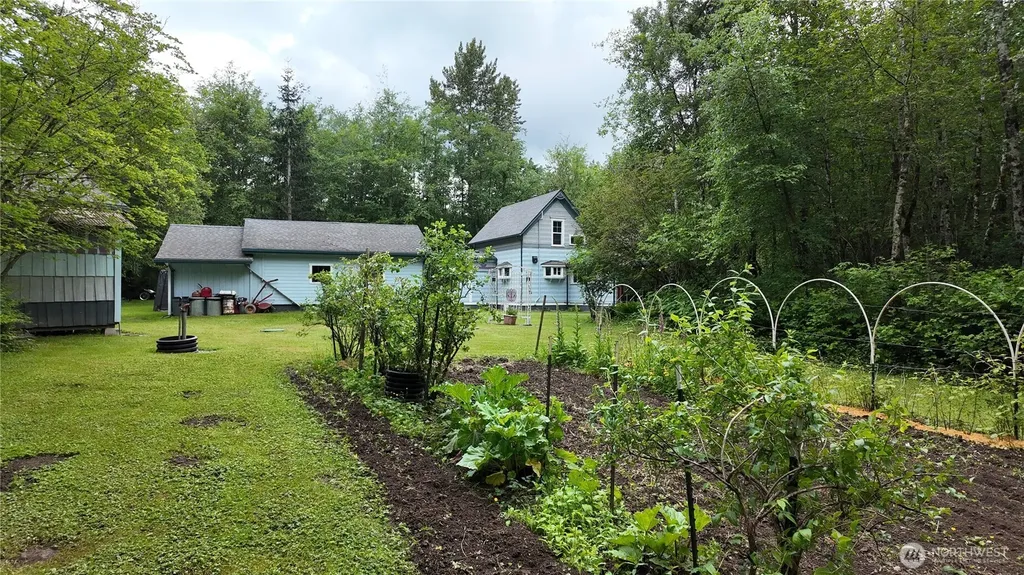 2909 Overpass Road Bow WA 98232