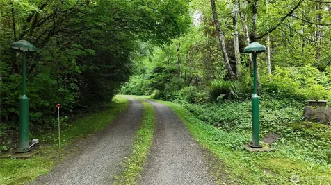 2909 Overpass Road Bow WA 98232