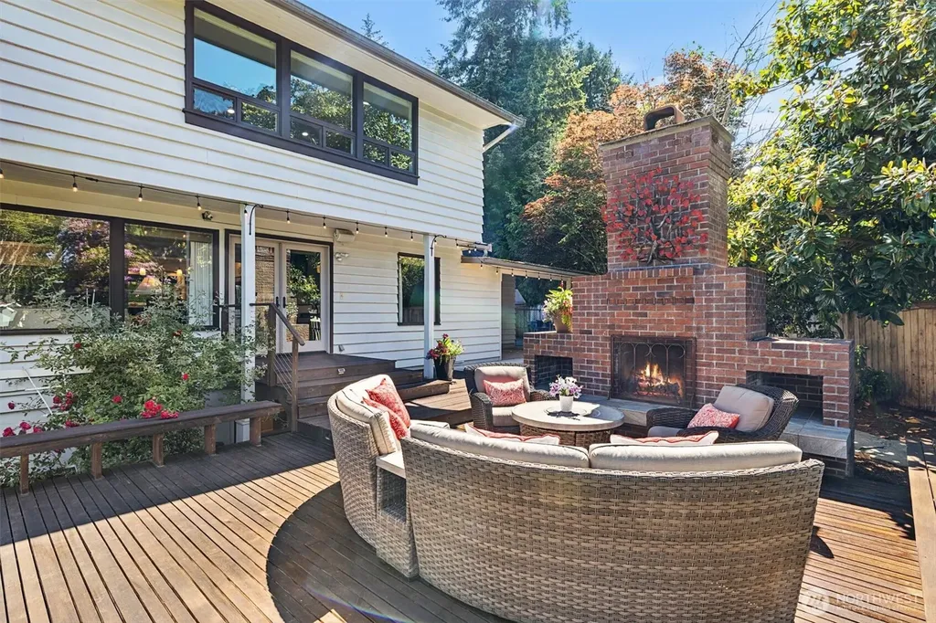 9630 219th Street SW Edmonds WA 98020