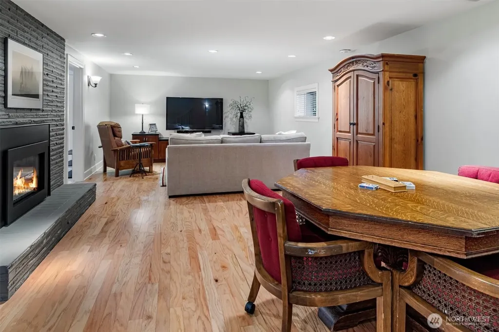 9630 219th Street SW Edmonds WA 98020