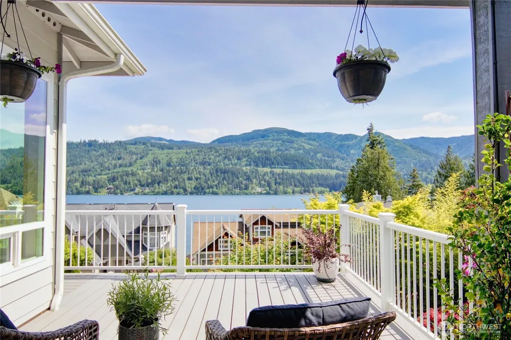 43 North Point Drive Bellingham WA 98229