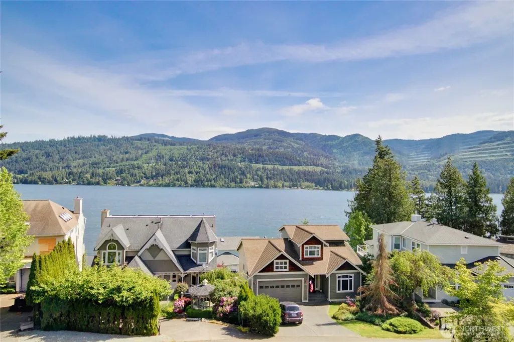 43 North Point Drive Bellingham WA 98229