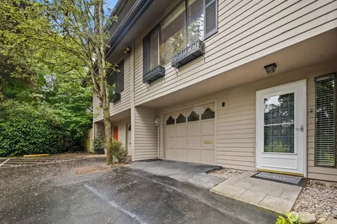 7639 SE 29th Street Mercer Island WA 98040