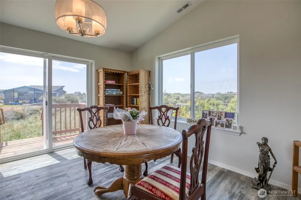 407 N Bel Air Loop SW Ocean Shores WA 98569