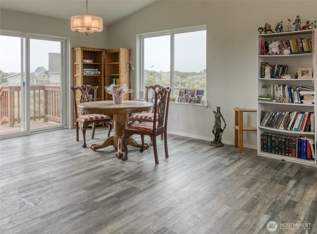 407 N Bel Air Loop SW Ocean Shores WA 98569
