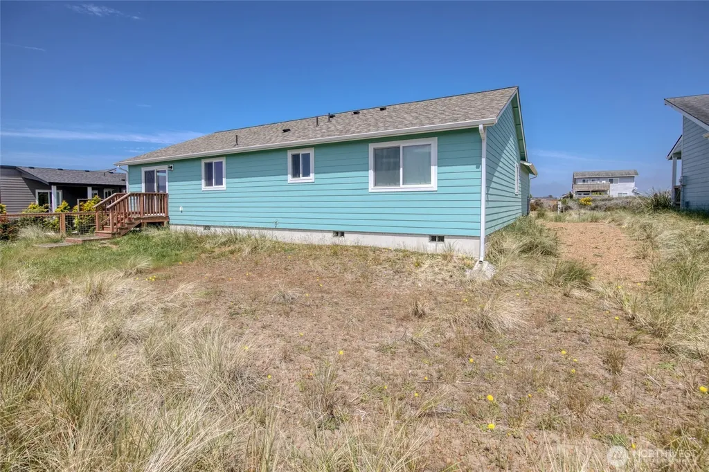 407 N Bel Air Loop SW Ocean Shores WA 98569