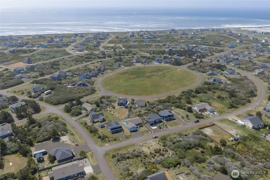 407 N Bel Air Loop SW Ocean Shores WA 98569