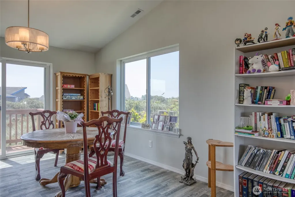 407 N Bel Air Loop SW Ocean Shores WA 98569