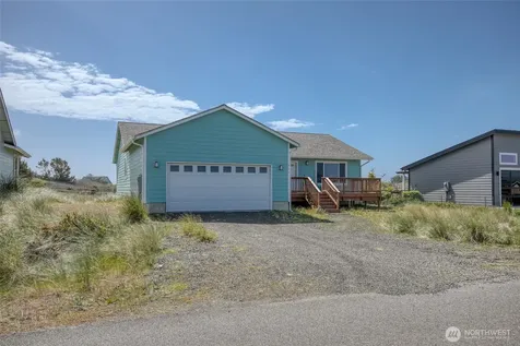 407 N Bel Air Loop SW Ocean Shores WA 98569