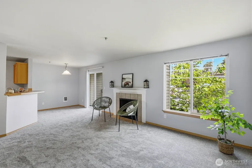 11527 Highway 99 Everett WA 98204