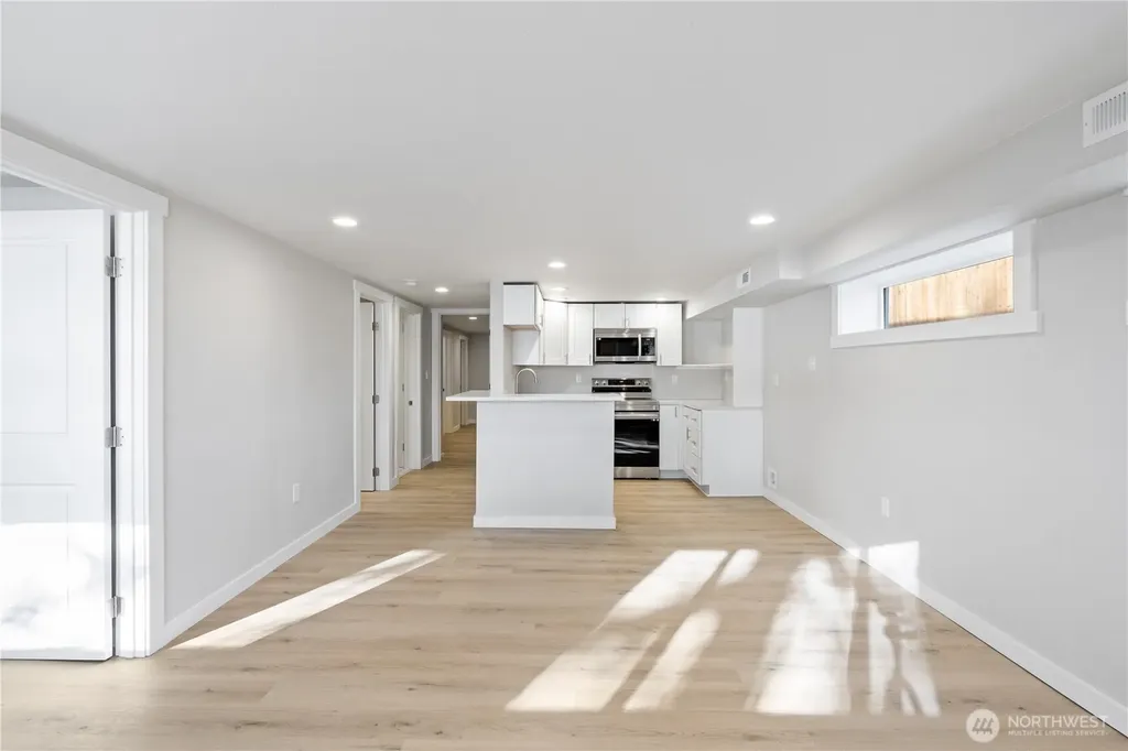 3013 W Lakeside Drive Moses Lake WA 98837