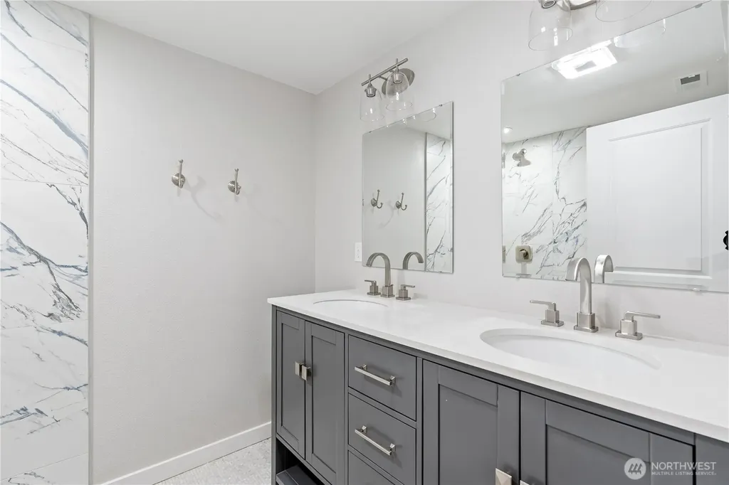 3013 W Lakeside Drive Moses Lake WA 98837