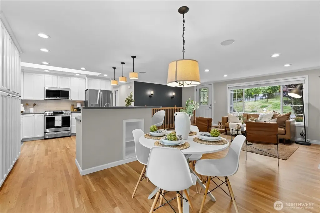 13115 80th Avenue NE Kirkland WA 98034