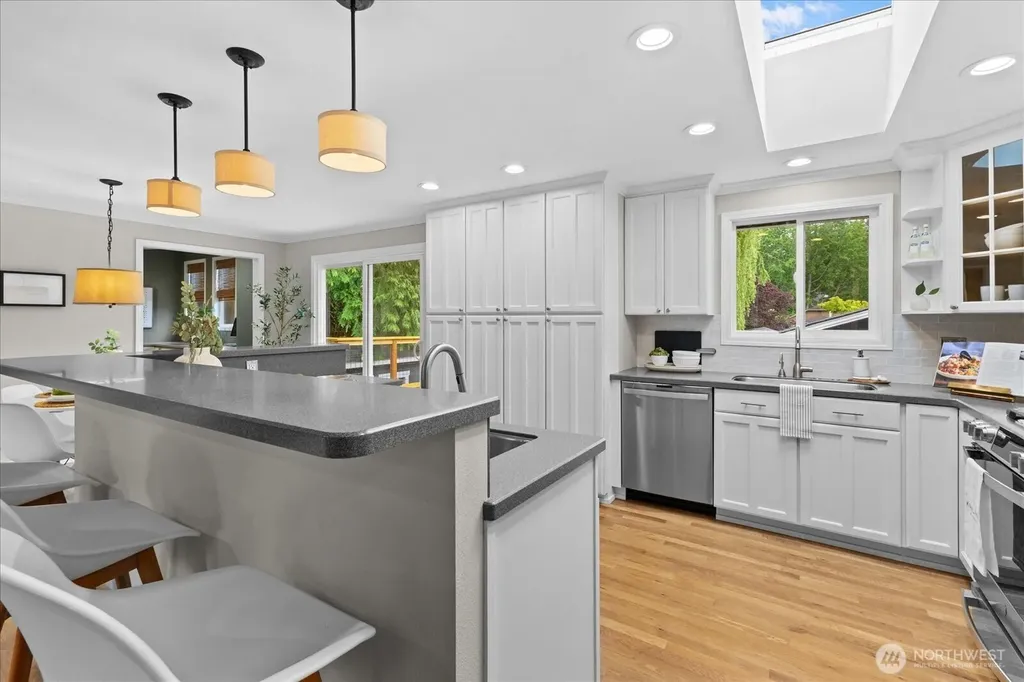 13115 80th Avenue NE Kirkland WA 98034