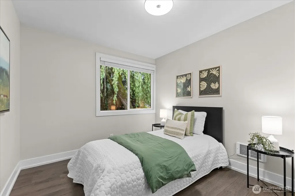 13115 80th Avenue NE Kirkland WA 98034