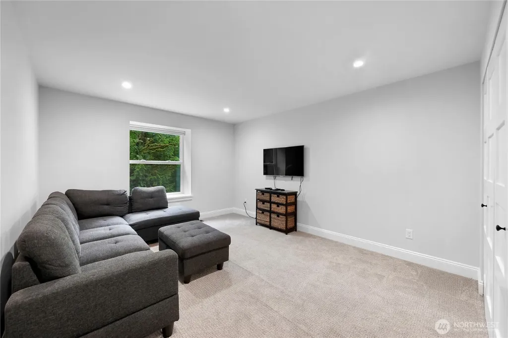 33911 NE 66th Street Carnation WA 98014