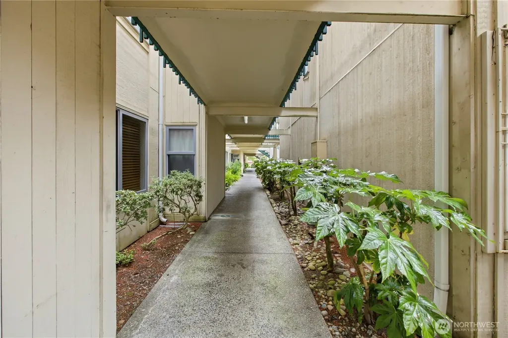 10430 Gravelly Lake Drive SW Lakewood WA 98499