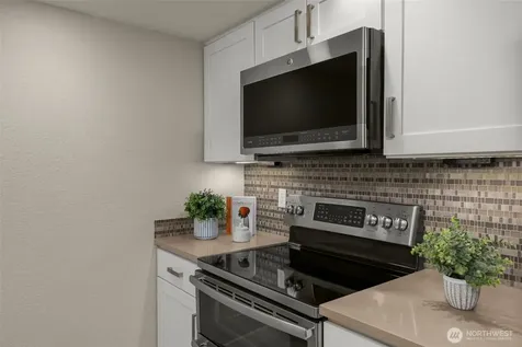 145 105th Avenue SE Bellevue WA 98004