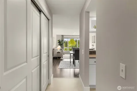 145 105th Avenue SE Bellevue WA 98004