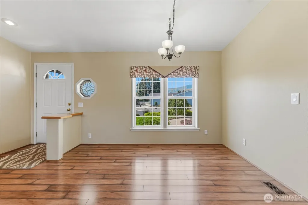 1808 Heritage Drive Wenatchee WA 98801