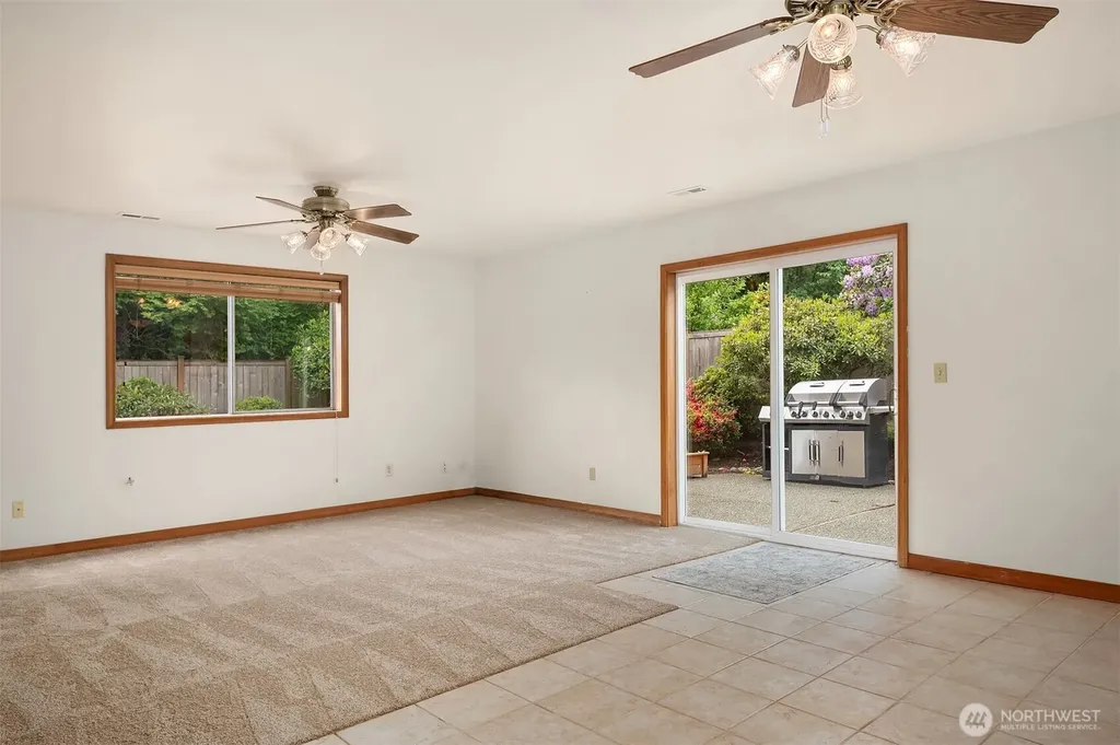 11828 43rd Drive SE Everett WA 98208