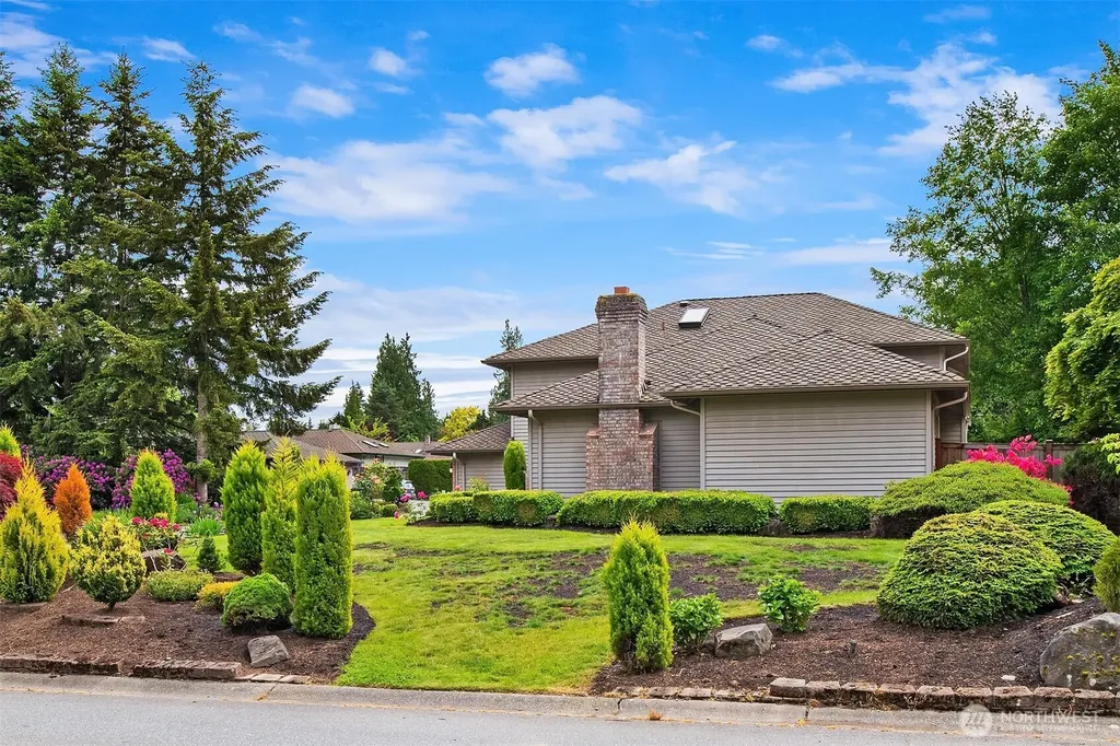 11828 43rd Drive SE Everett WA 98208