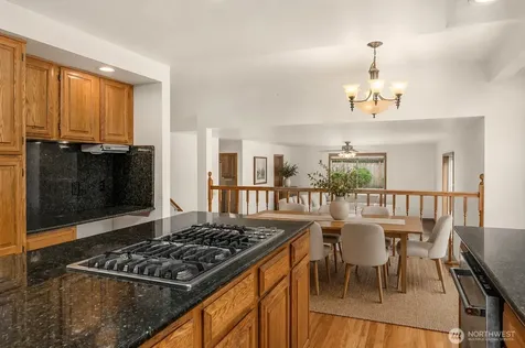11828 43rd Drive SE Everett WA 98208