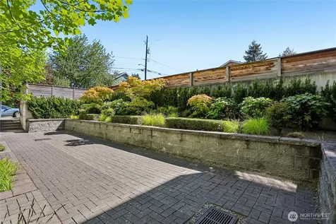 4354 6th Avenue NW Seattle WA 98107