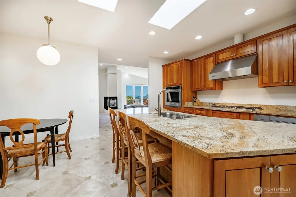 4114 Ellisport Place Anacortes WA 98221