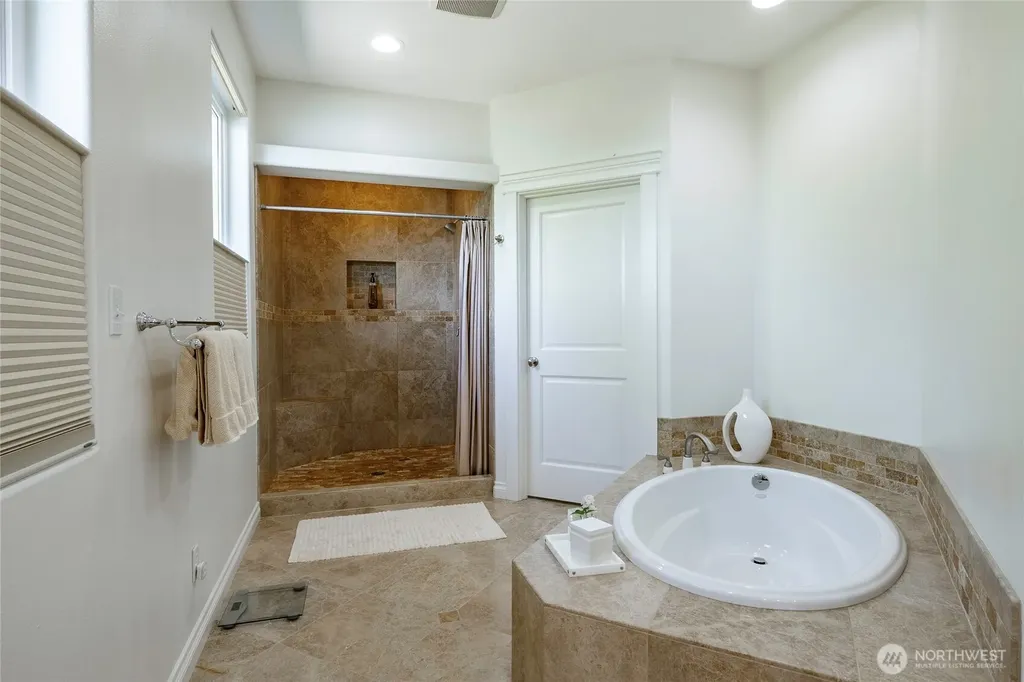 4114 Ellisport Place Anacortes WA 98221
