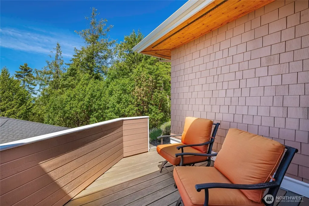 4114 Ellisport Place Anacortes WA 98221