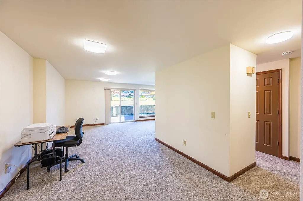 1301 S Third Avenue Sequim WA 98382