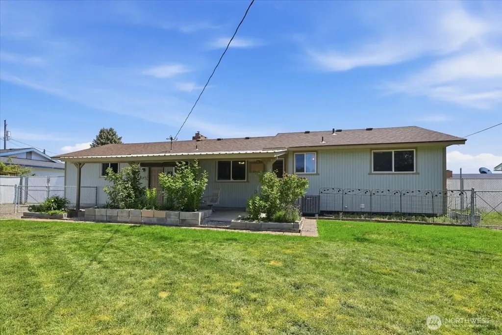 1715 N Herald Road Spokane Valley WA 99206