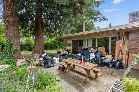 1212 146th Avenue SE Bellevue WA 98007