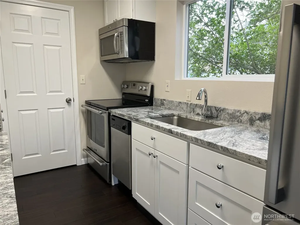 14721 Portland Avenue SW Lakewood WA 98499