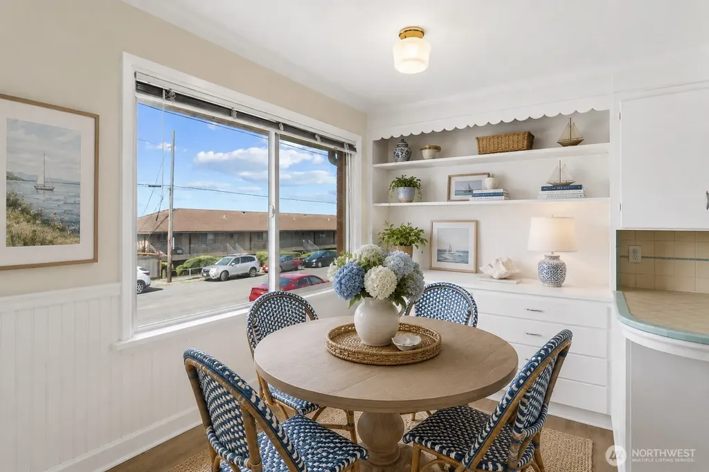 3604 Beach Drive SW Seattle WA 98116