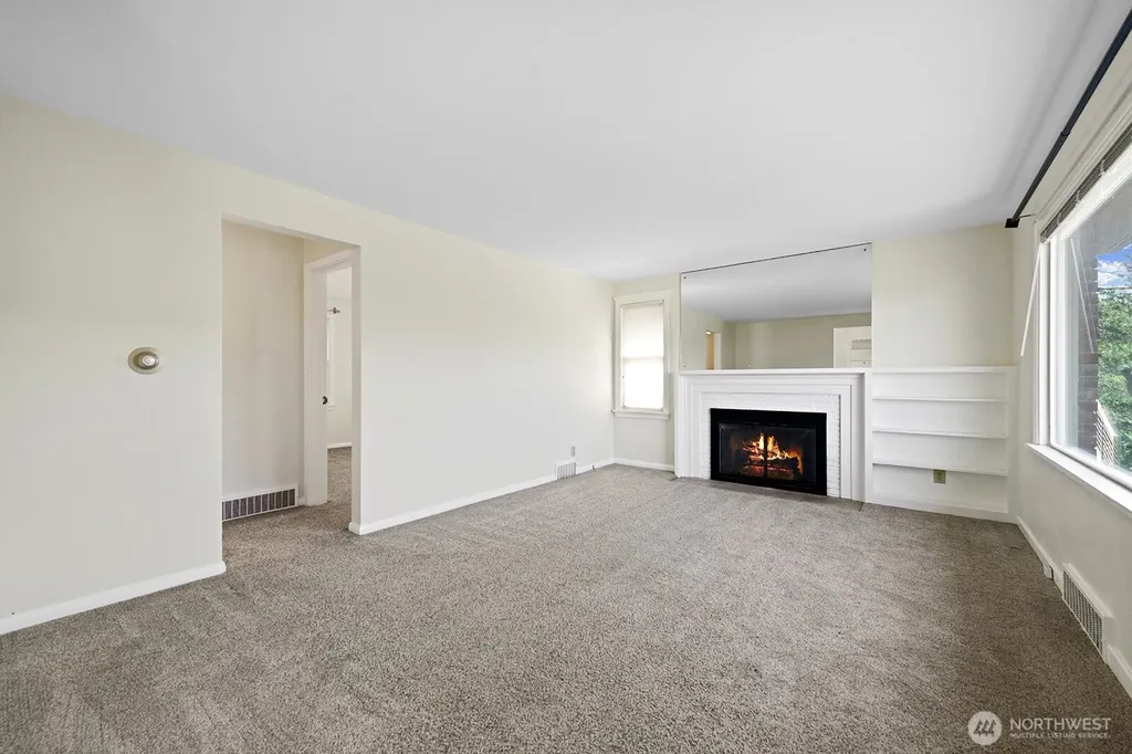 3604 Beach Drive SW Seattle WA 98116