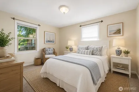 3604 Beach Drive SW Seattle WA 98116