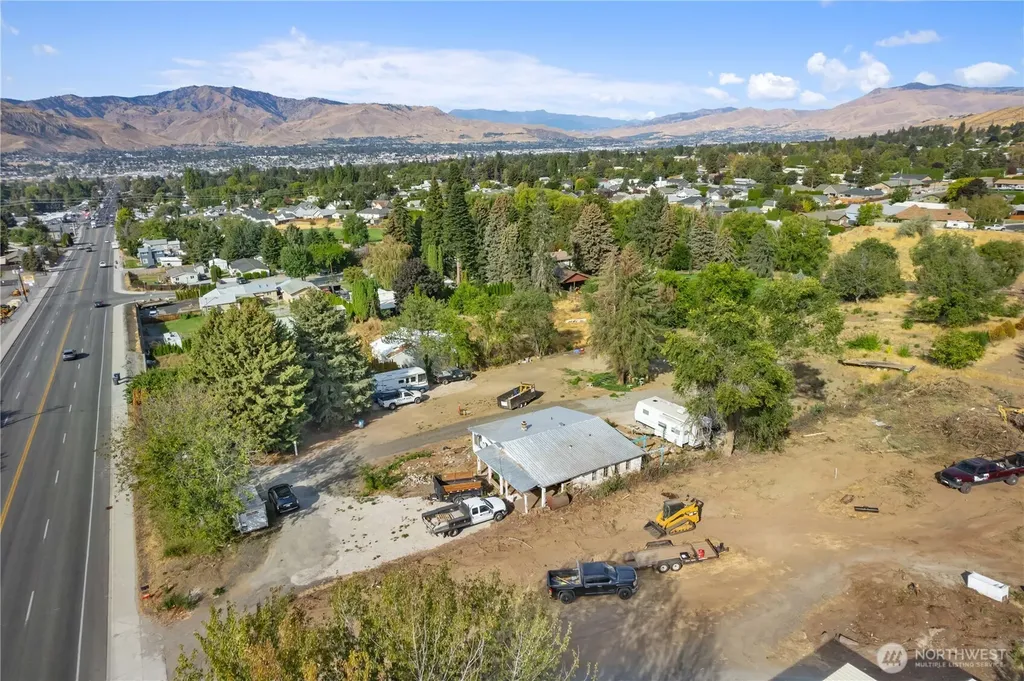 1981 Grant Road East Wenatchee WA 98802