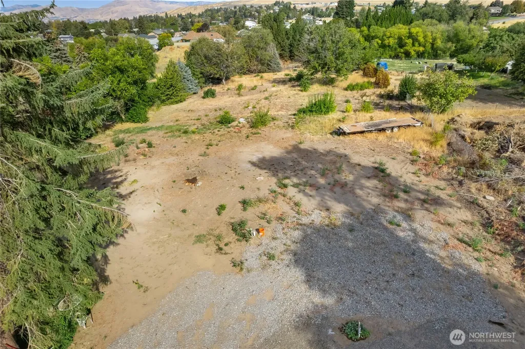 1981 Grant Road East Wenatchee WA 98802