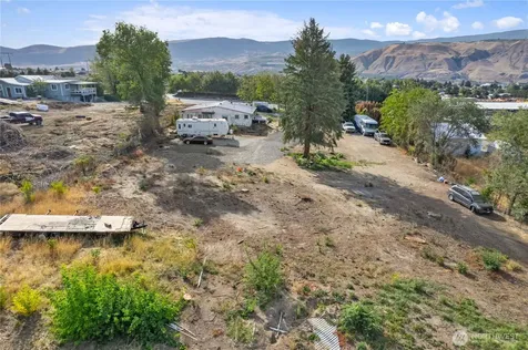 1981 Grant Road East Wenatchee WA 98802