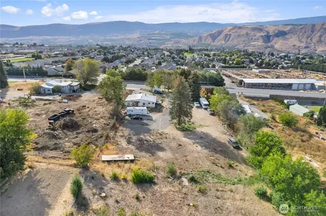 1981 Grant Road East Wenatchee WA 98802
