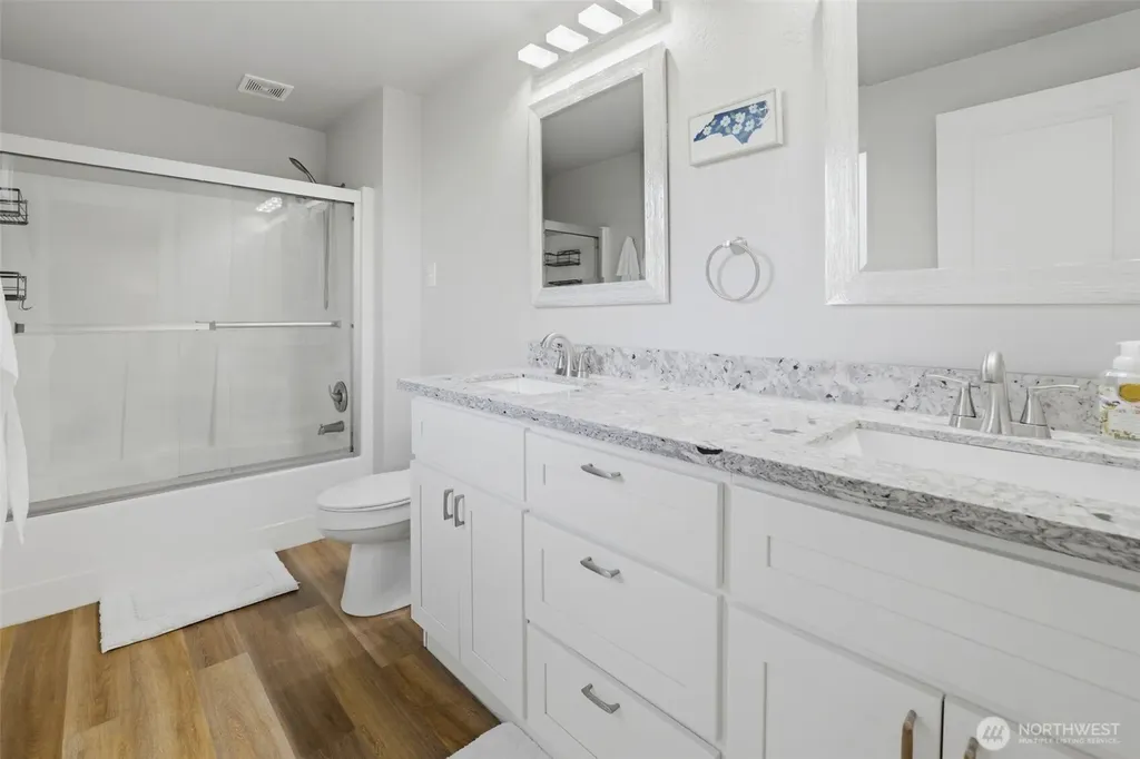 3231 N Narrows Drive Tacoma WA 98407