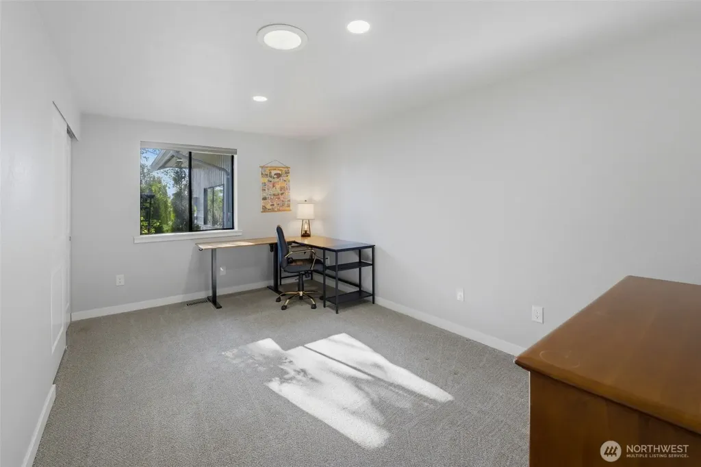 3231 N Narrows Drive Tacoma WA 98407