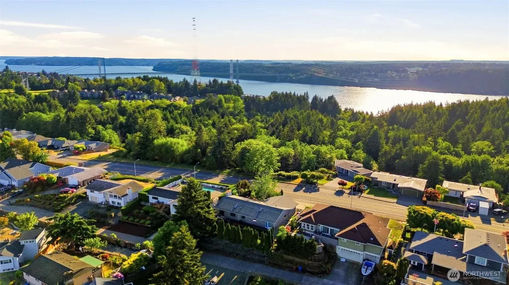 3231 N Narrows Drive Tacoma WA 98407