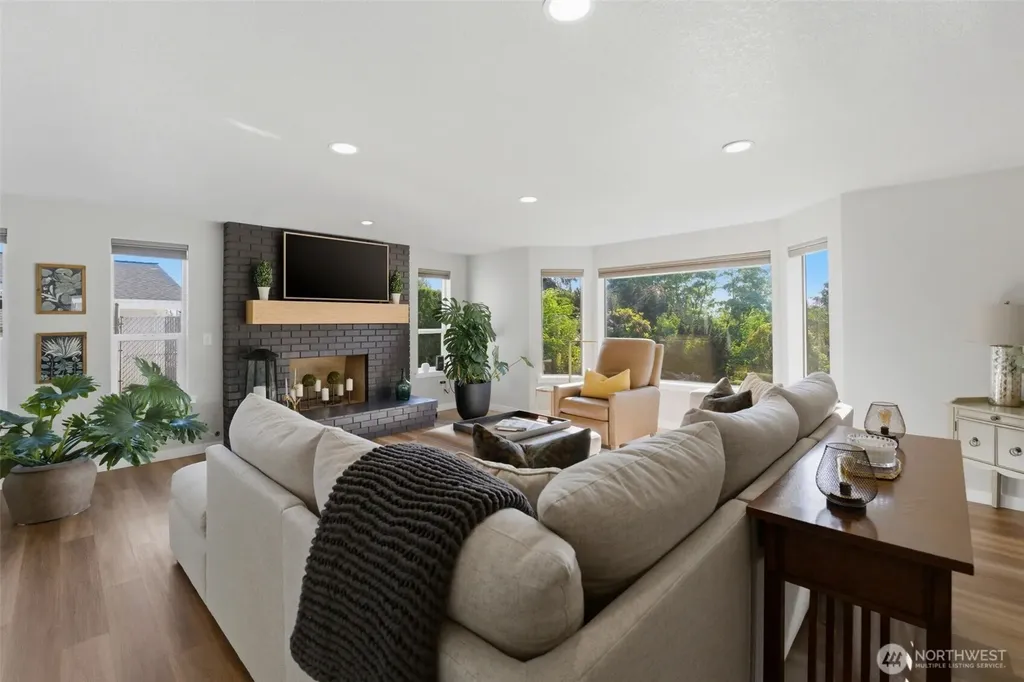3231 N Narrows Drive Tacoma WA 98407