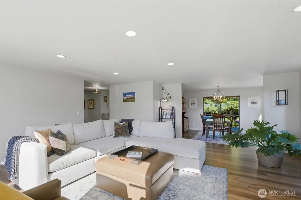 3231 N Narrows Drive Tacoma WA 98407