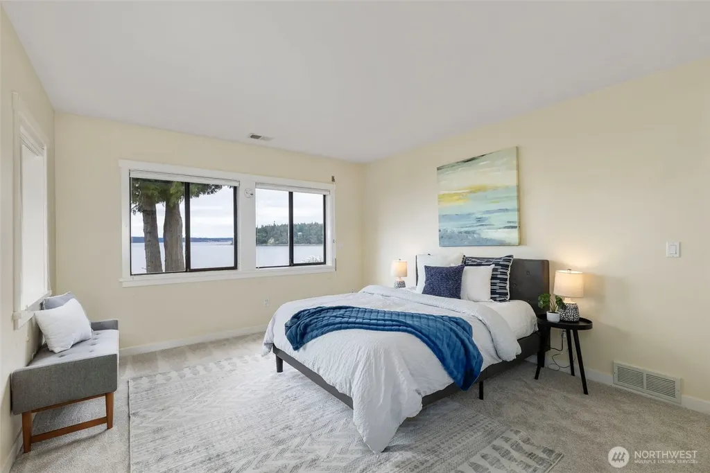 211 Montgomery Lane Port Ludlow WA 98365